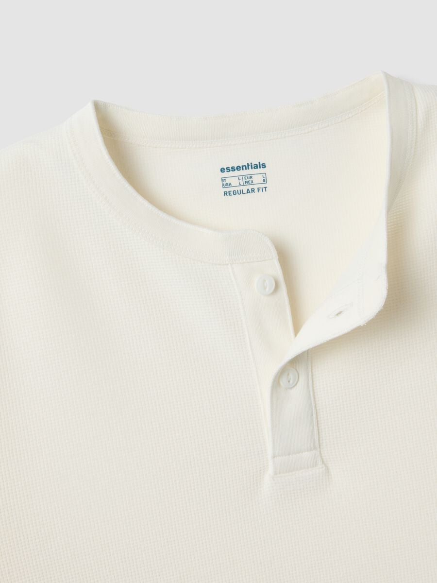 White regular-fit honeycomb viscose-blend T-shirt_1