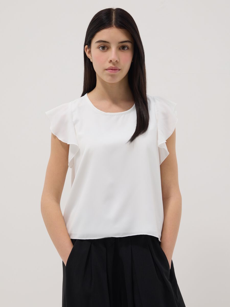 White regular fit girl's blouse with ruffled sleeves_0