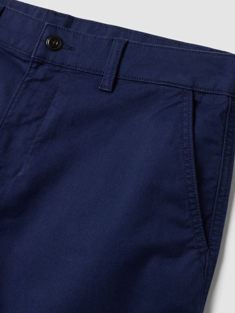 Shorts aus Stretch-Baumwolle_2