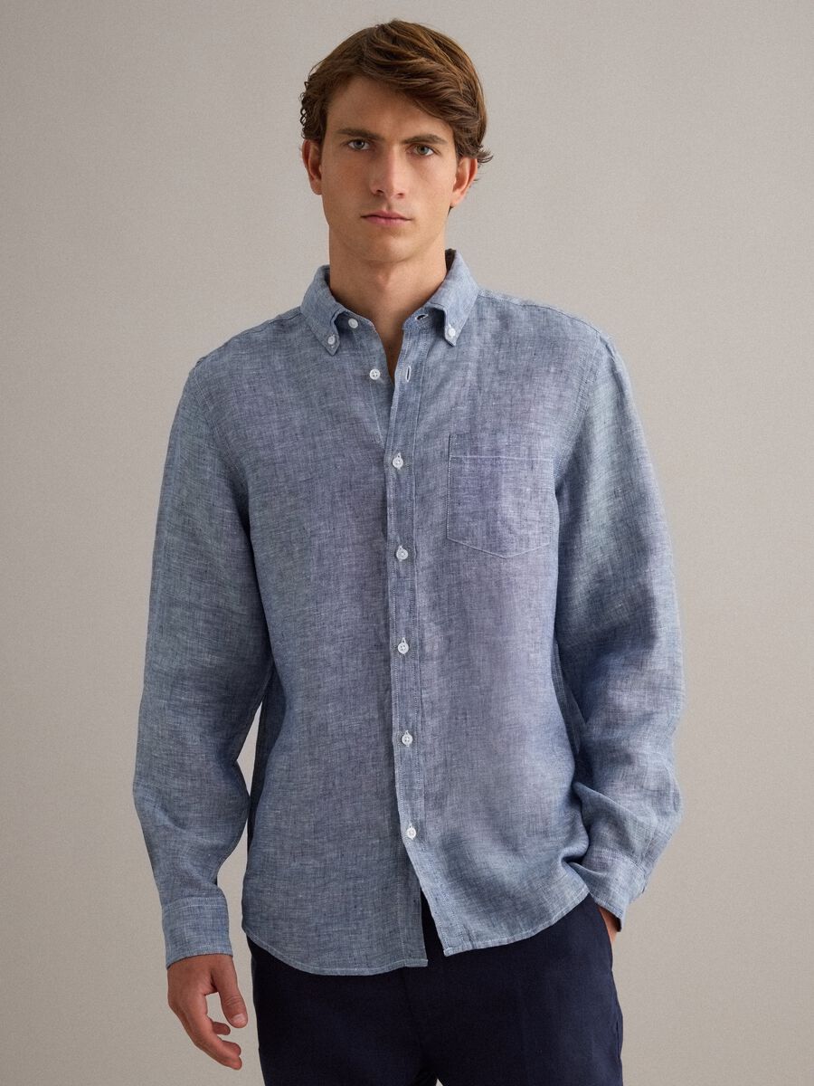 &Gamma;&alpha;&lambda;ά&zeta;&iota;&omicron; &pi;&omicron;&upsilon;&kappa;ά&mu;&iota;&sigma;&omicron; &alpha;&pi;ό 100% &lambda;&iota;&nu;ό &mu;&epsilon; button-down &gamma;&iota;&alpha;&kappa;ά, &kappa;&alpha;&nu;&omicron;&nu;&iota;&kappa;ή &gamma;&rho;&alpha;&mu;&mu;ή_0