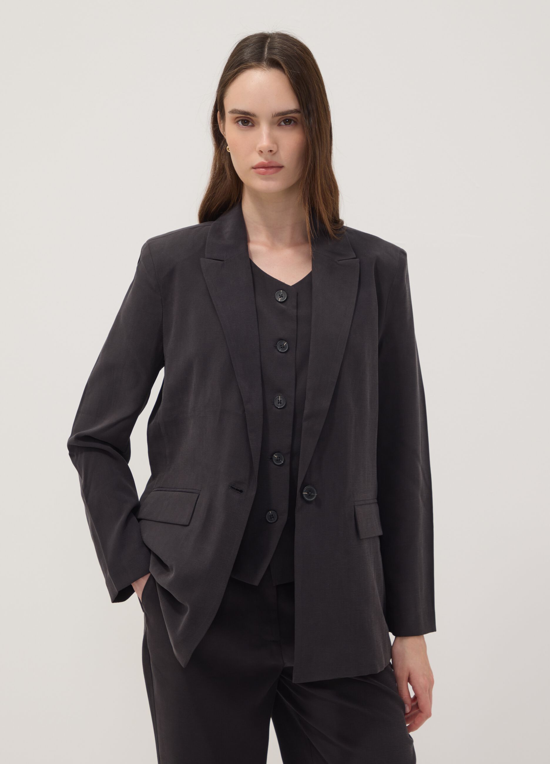 Black regular-fit viscose-blend blazer