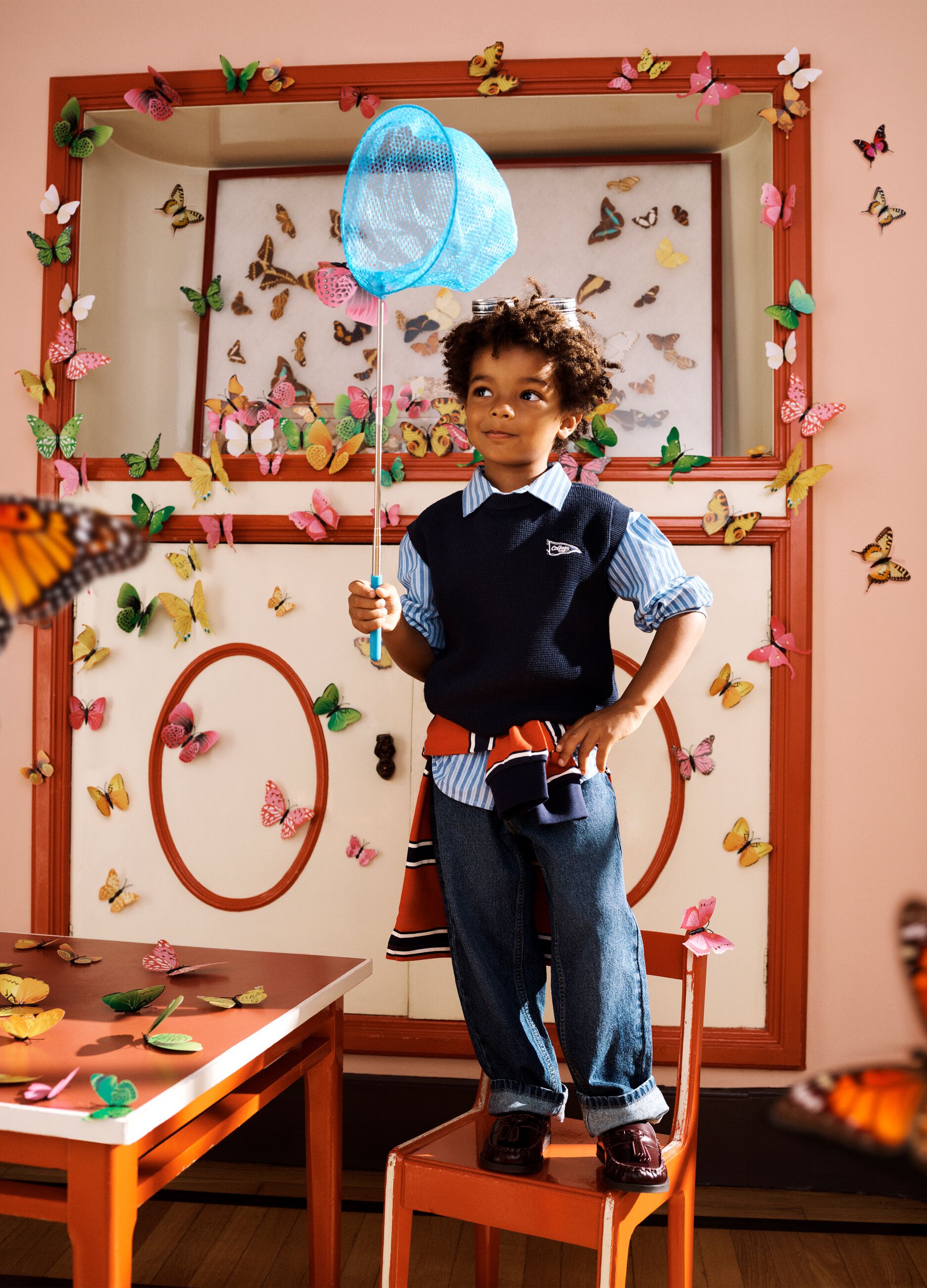 Blue cotton-blend knitted gilet with embroidery for boys
