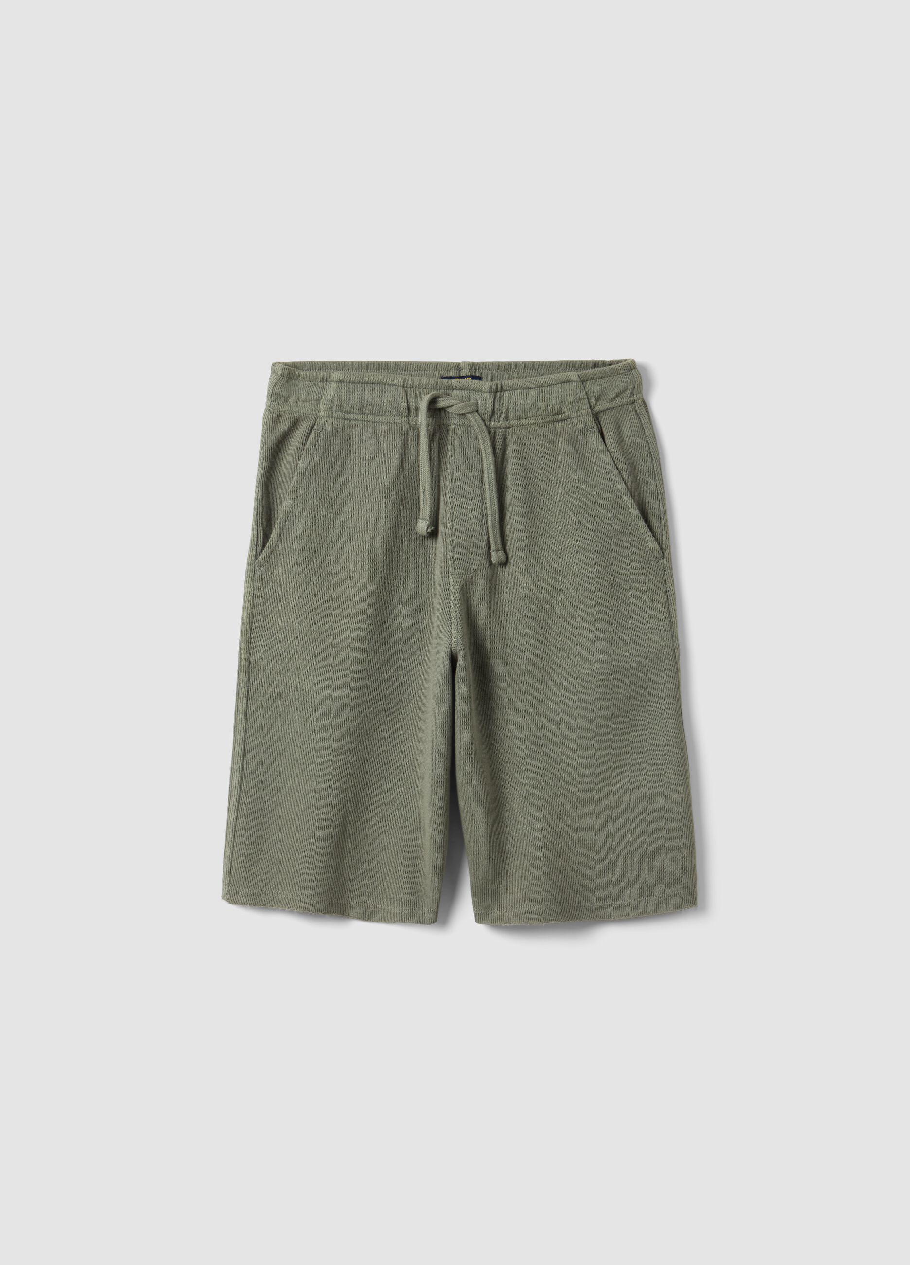 Boys&rsquo; green cotton-blend shorts, oversized fit