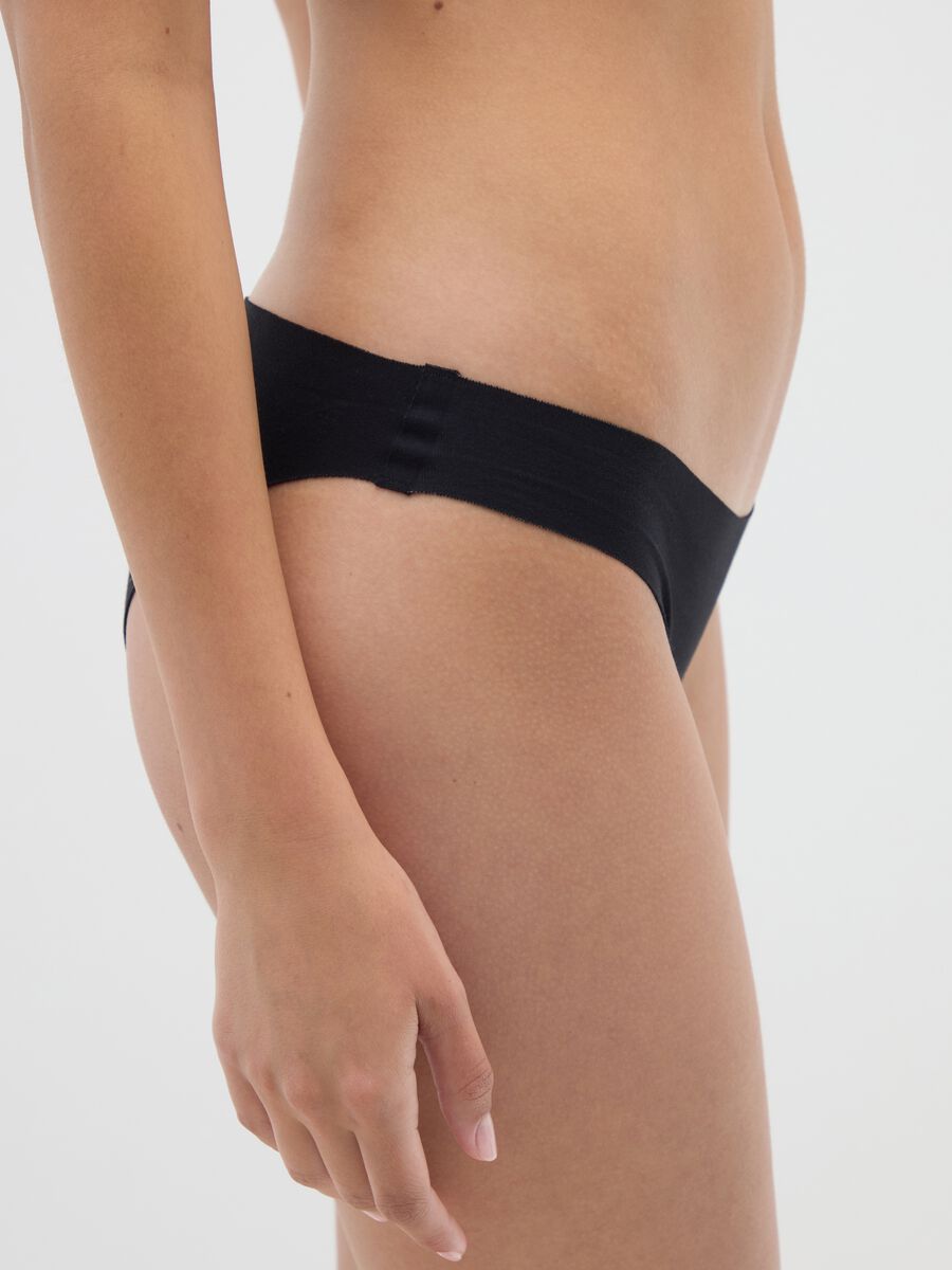 Black Cotton Regular Fit Briefs_3