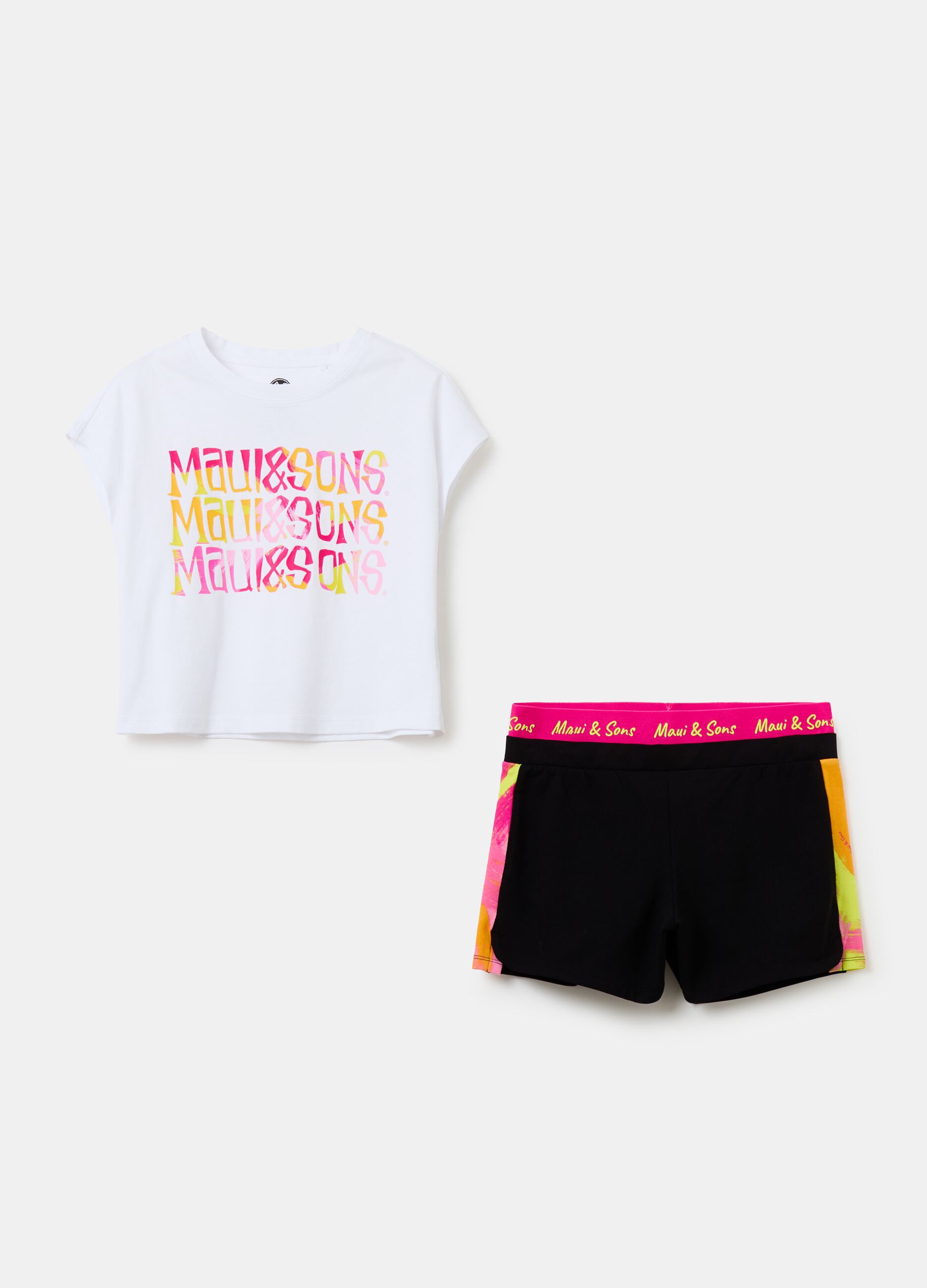 T-shirt and shorts jogging set with logo