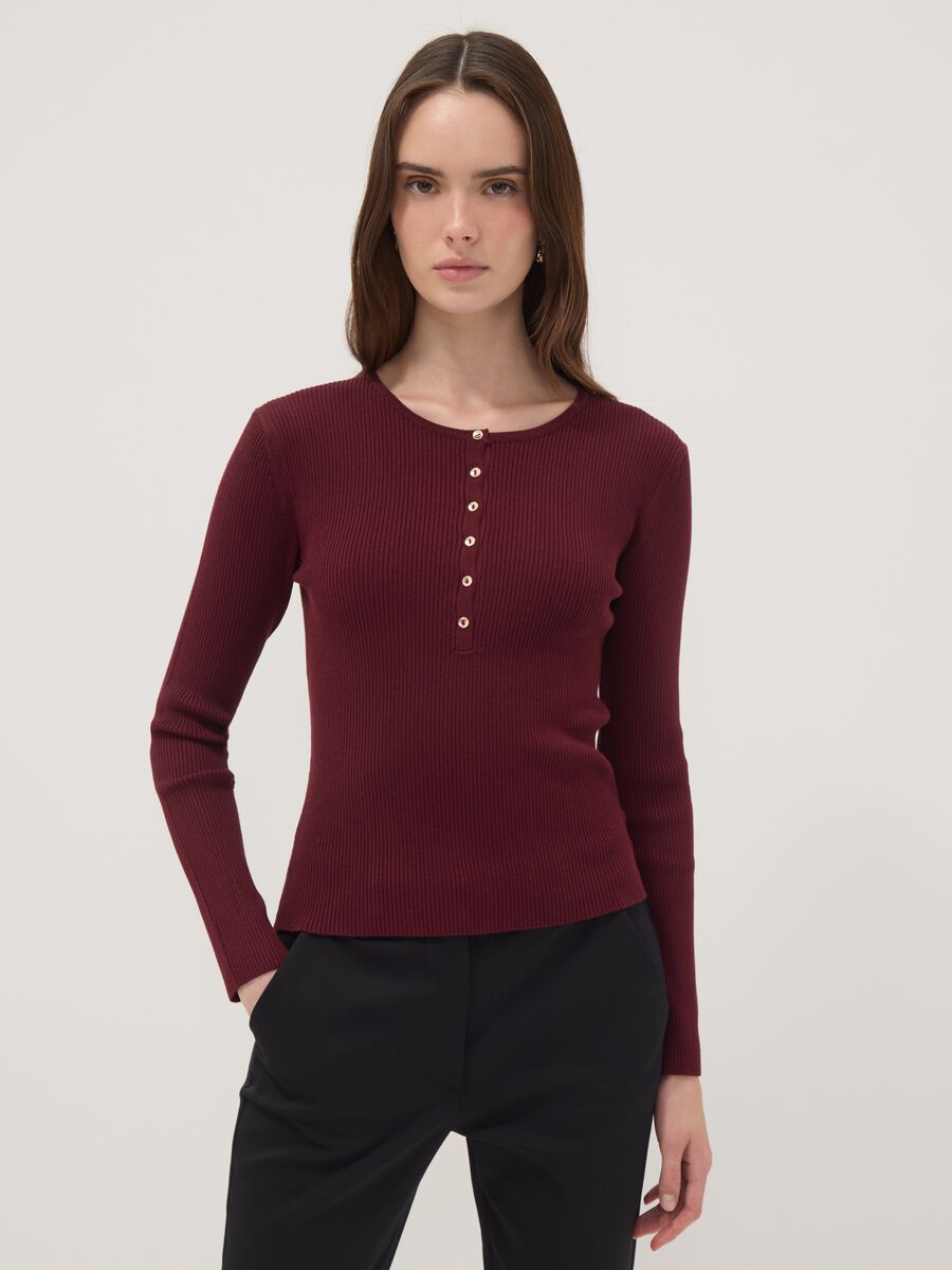 Red fitted ribbed viscose-blend top with buttons_1