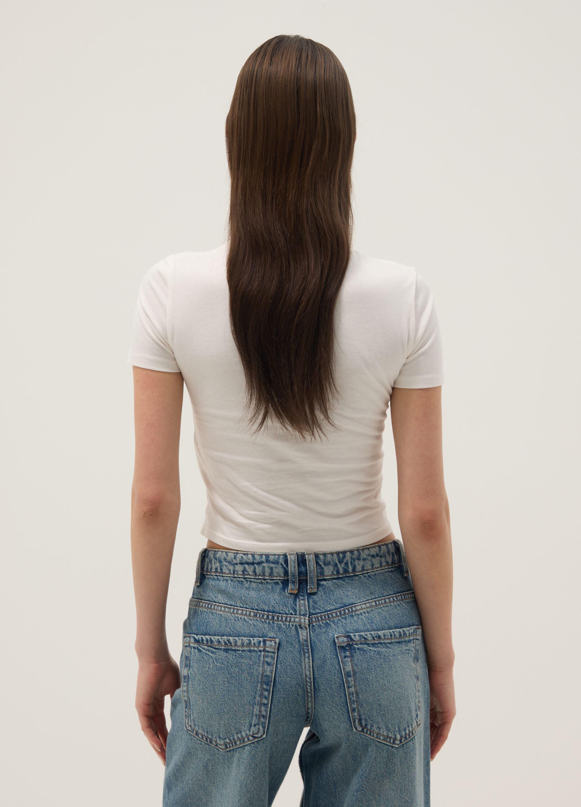 Slim-Fit wei&szlig;es T-Shirt aus reiner Baumwolle mit Schriftzug