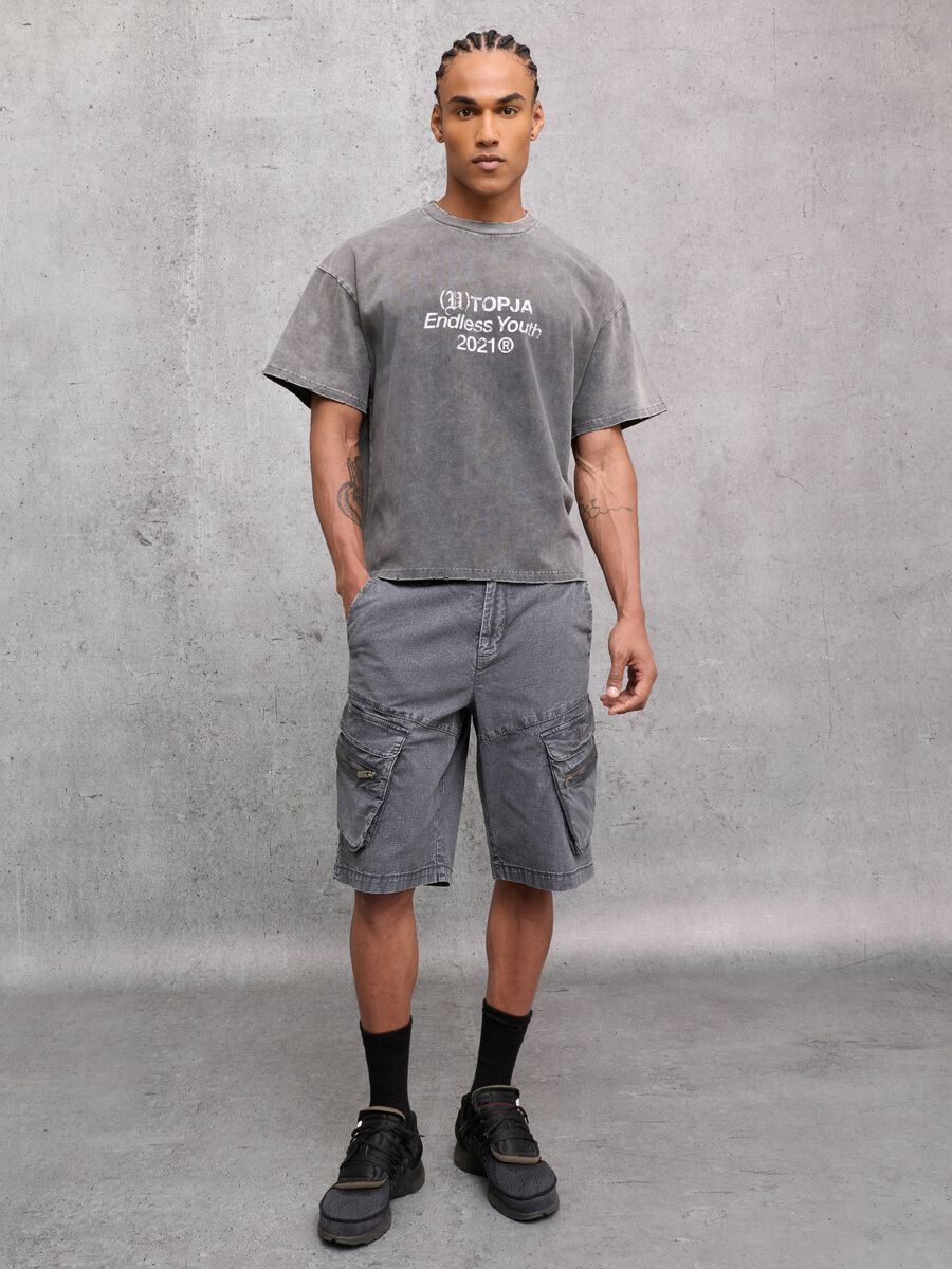 Washed Grey Cargo Shorts_3