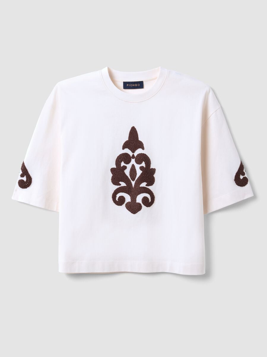 Beige pure cotton T-shirt with embroidery, regular fit_4