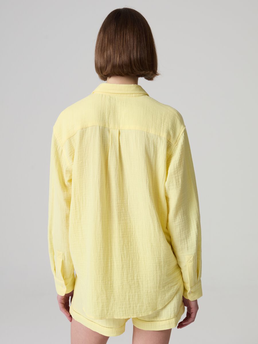 Relaxed-fit shirt in crinkle-effect gauze_2