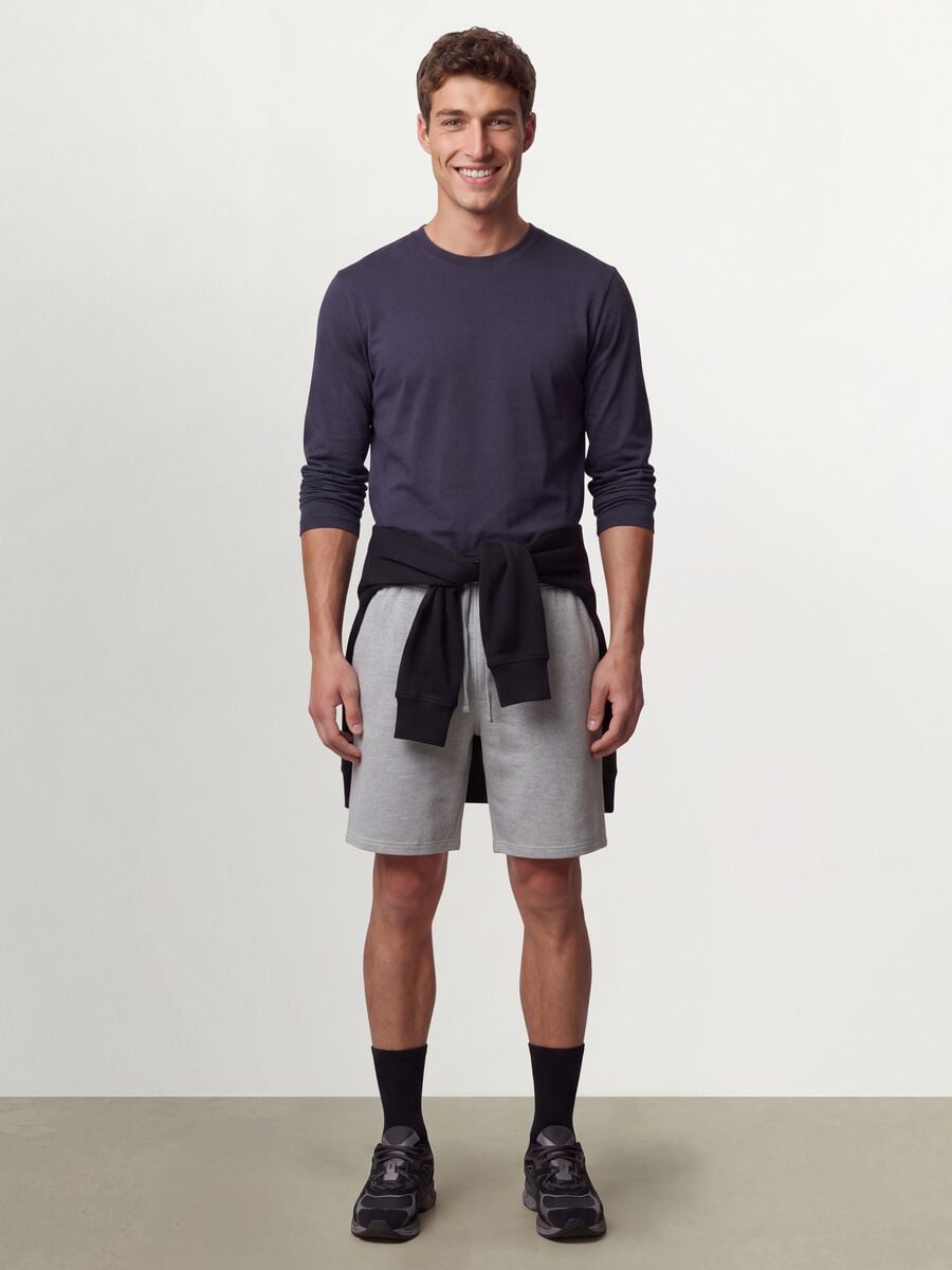 Grey long-sleeve crew-neck T-shirt in pure organic cotton_2