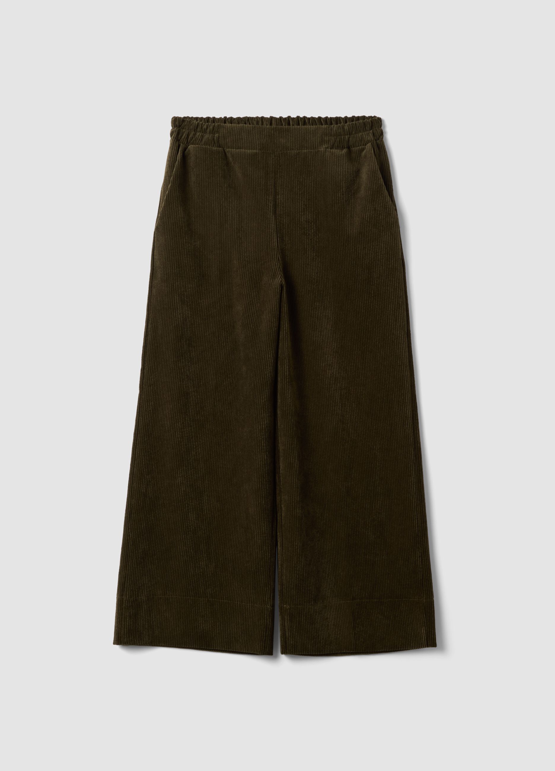 Gr&uuml;ne, weit geschnittene Rippstrick-Hose aus elastischem Viskosemix, Regular Fit